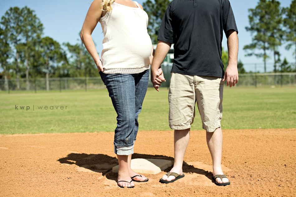 plus one maternity photography