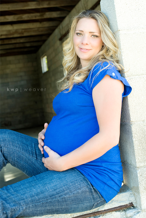 plus one maternity photography