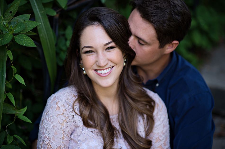 mead-garden-engagement-04