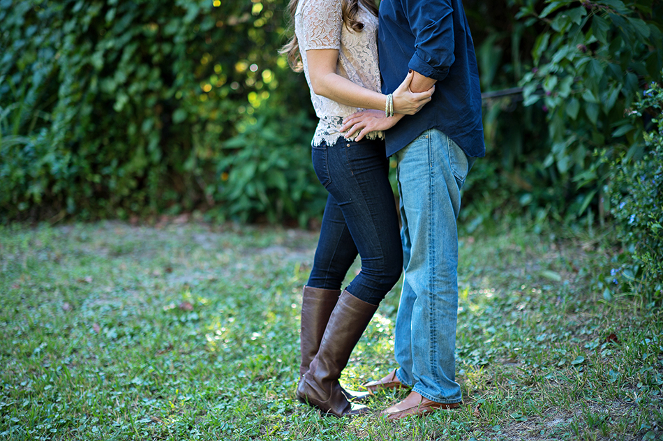 mead-garden-engagement-06