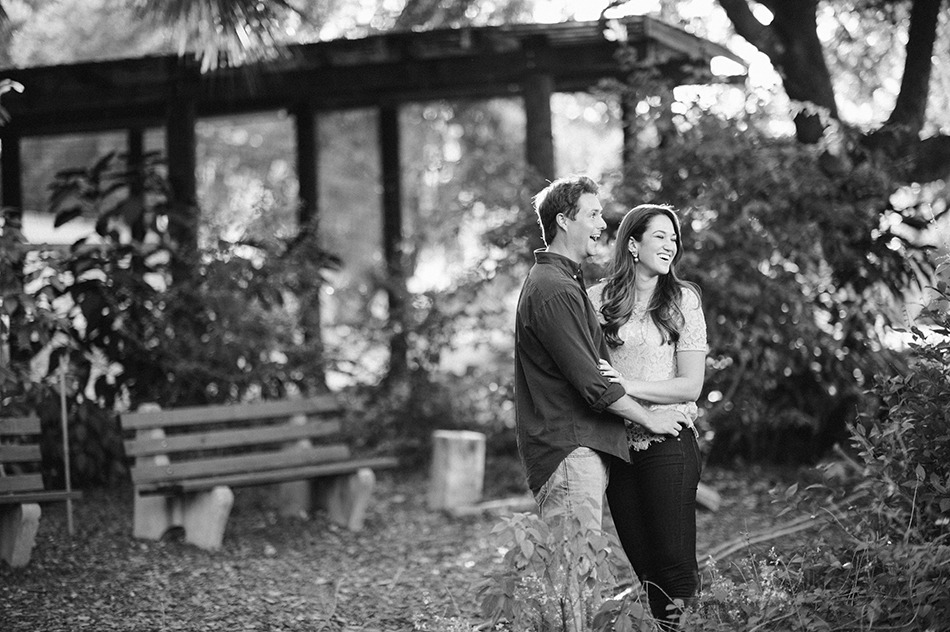 mead-garden-engagement-16